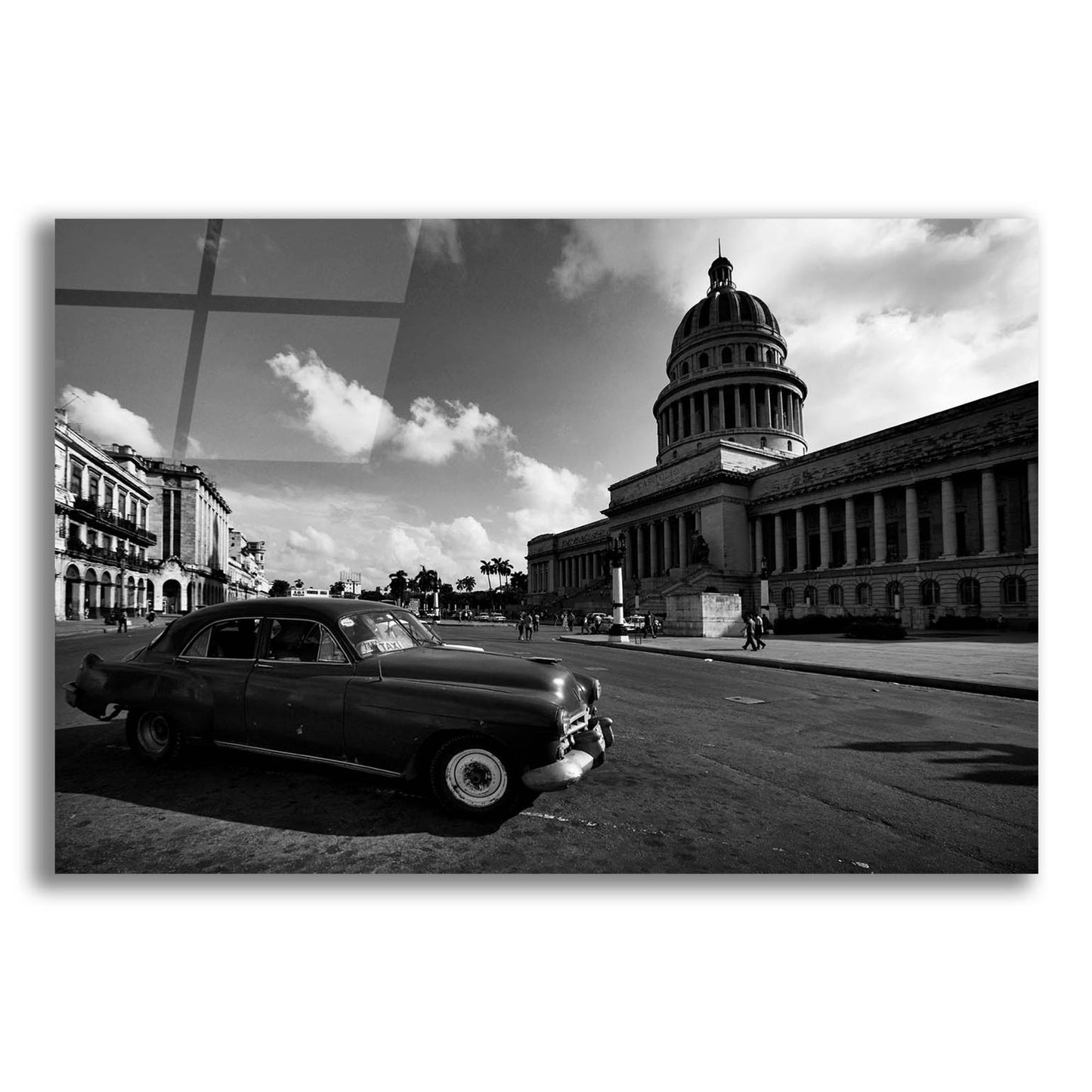 Epic Art 'Old Car BW' by Istvan Nagy, Acrylic Glass Wall Art,16x12