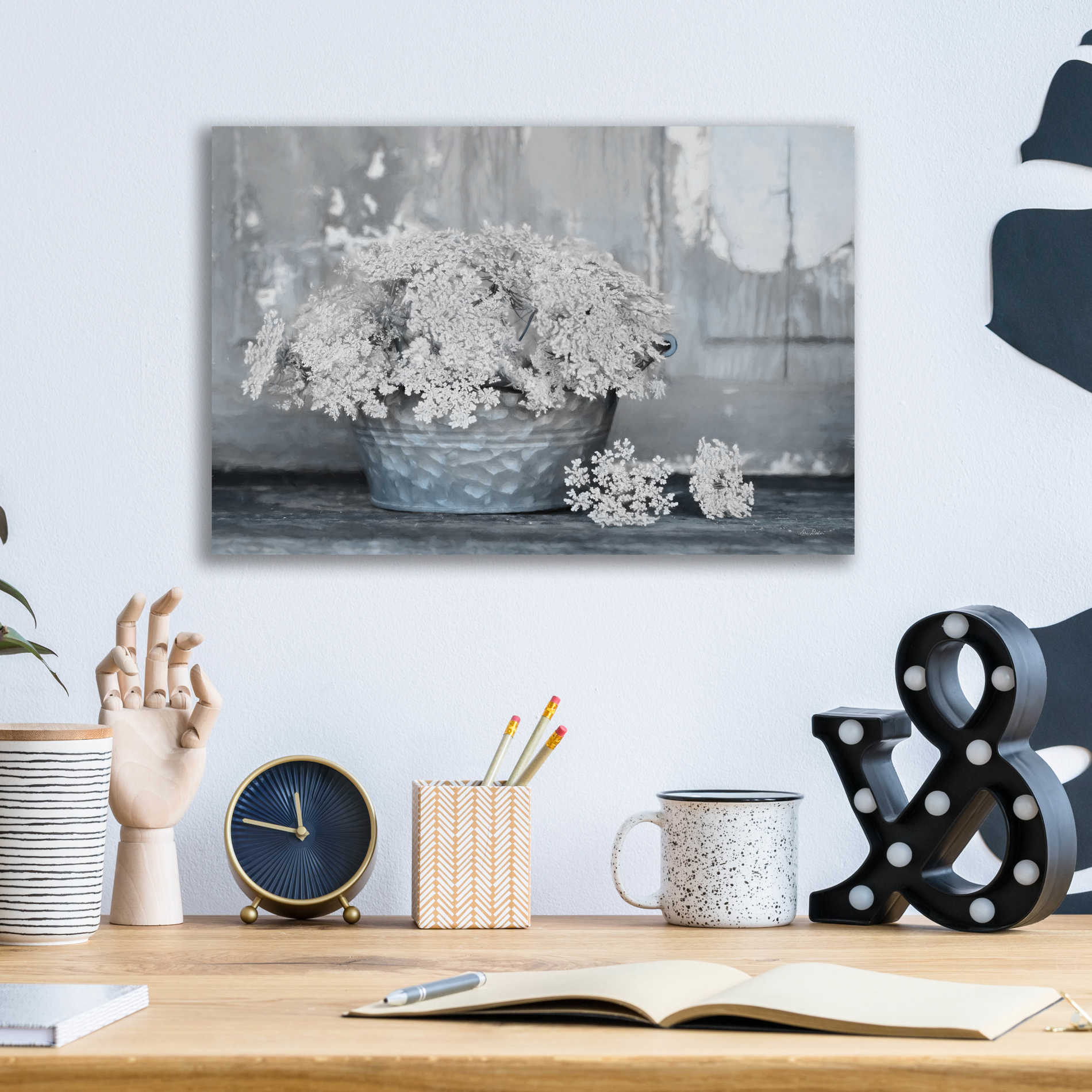 Epic Art 'Queen Anne's Lace I' by Lori Deiter Acrylic Glass Wall Art,16x12